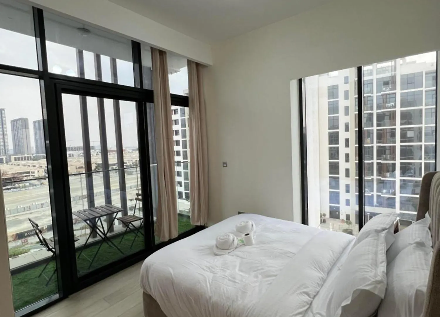 Spacious Comfortable Apartment For Your Family Or You Group Dubai 0*,