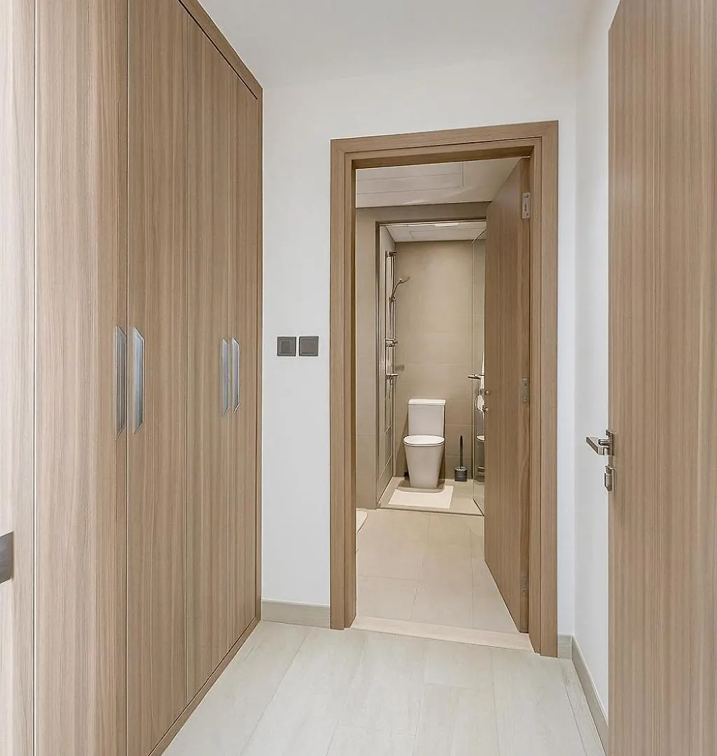 Spacious Comfortable Apartment For Your Family Or You Group Dubai