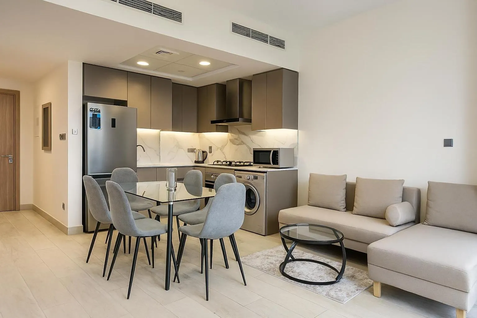 Spacious Comfortable Apartment For Your Family Or You Group Dubai Birleşik Arap Emirlikleri